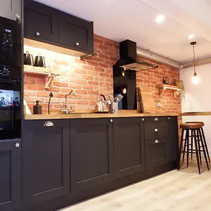Newly Renovated Stunning Warehouse , Bournemouth United Kingdom